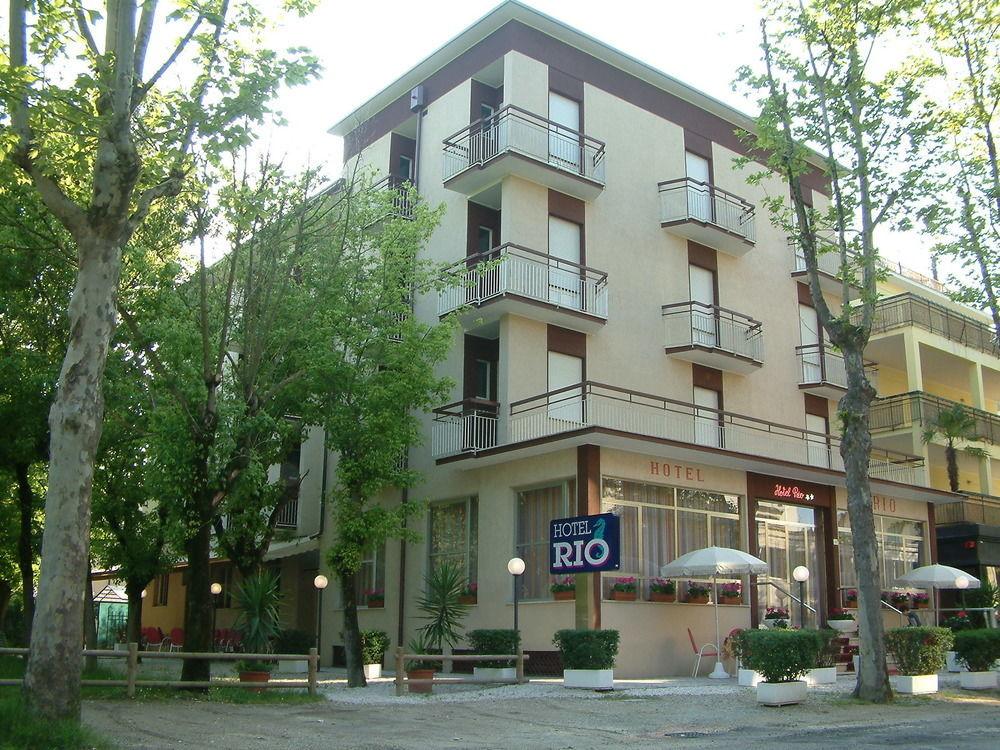 Hotel Rio Чезенатико Экстерьер фото