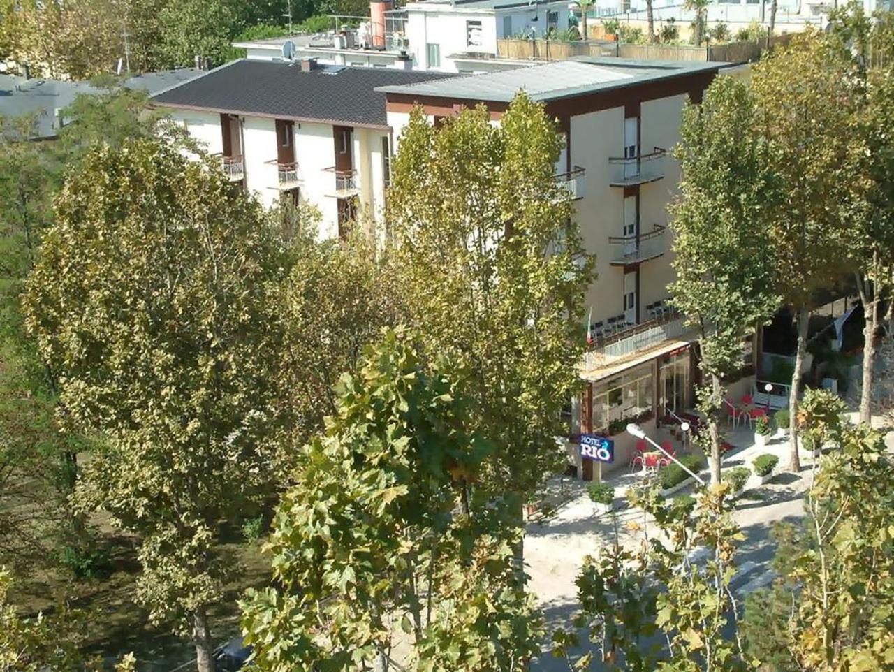 Hotel Rio Чезенатико Экстерьер фото