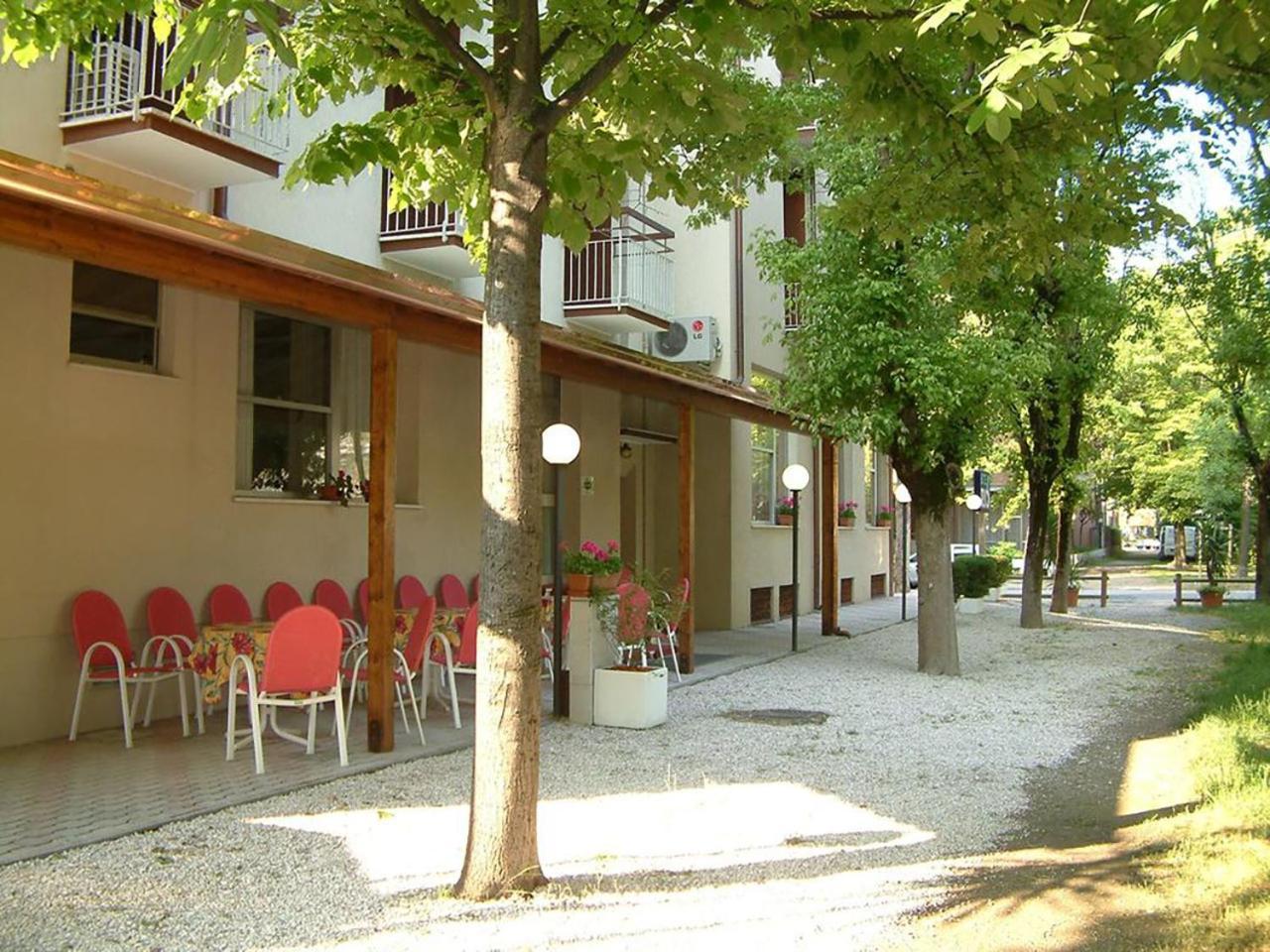 Hotel Rio Чезенатико Экстерьер фото