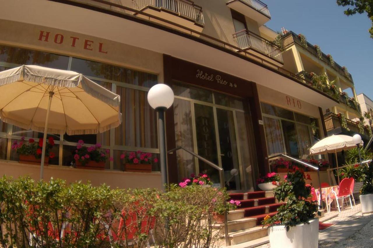 Hotel Rio Чезенатико Экстерьер фото