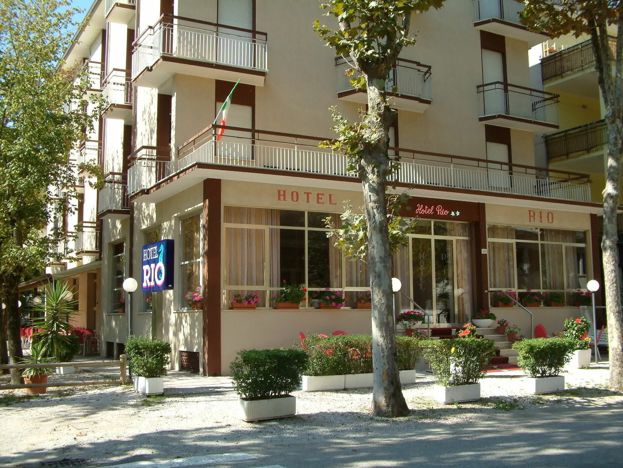 Hotel Rio Чезенатико Экстерьер фото
